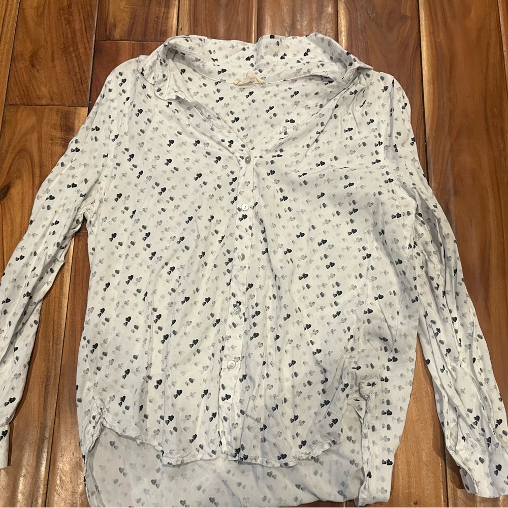 Jane and Delancey White Button-Down Shirt with Navy Heart Print
